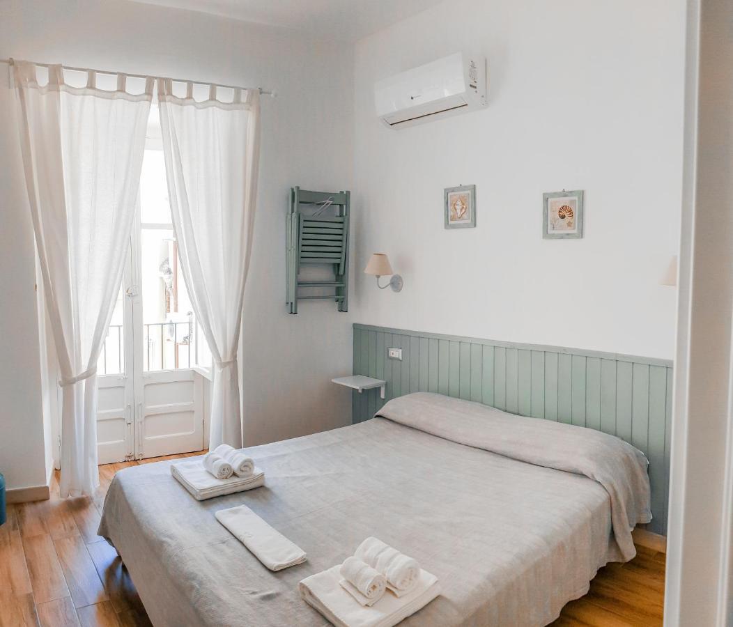 Bed and Breakfast Dafni E Naide Cefalù Zewnętrze zdjęcie