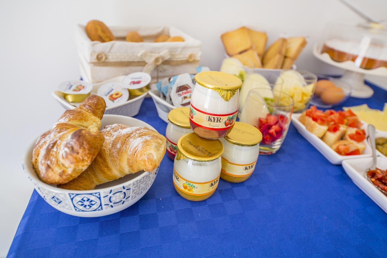 Bed and Breakfast Dafni E Naide Cefalù Zewnętrze zdjęcie
